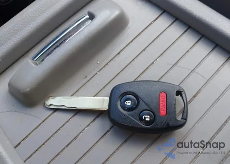 2013 Honda Cr-V Ex-L z USA, uszkodzony, nr VIN 2HKRM4H74DH612361